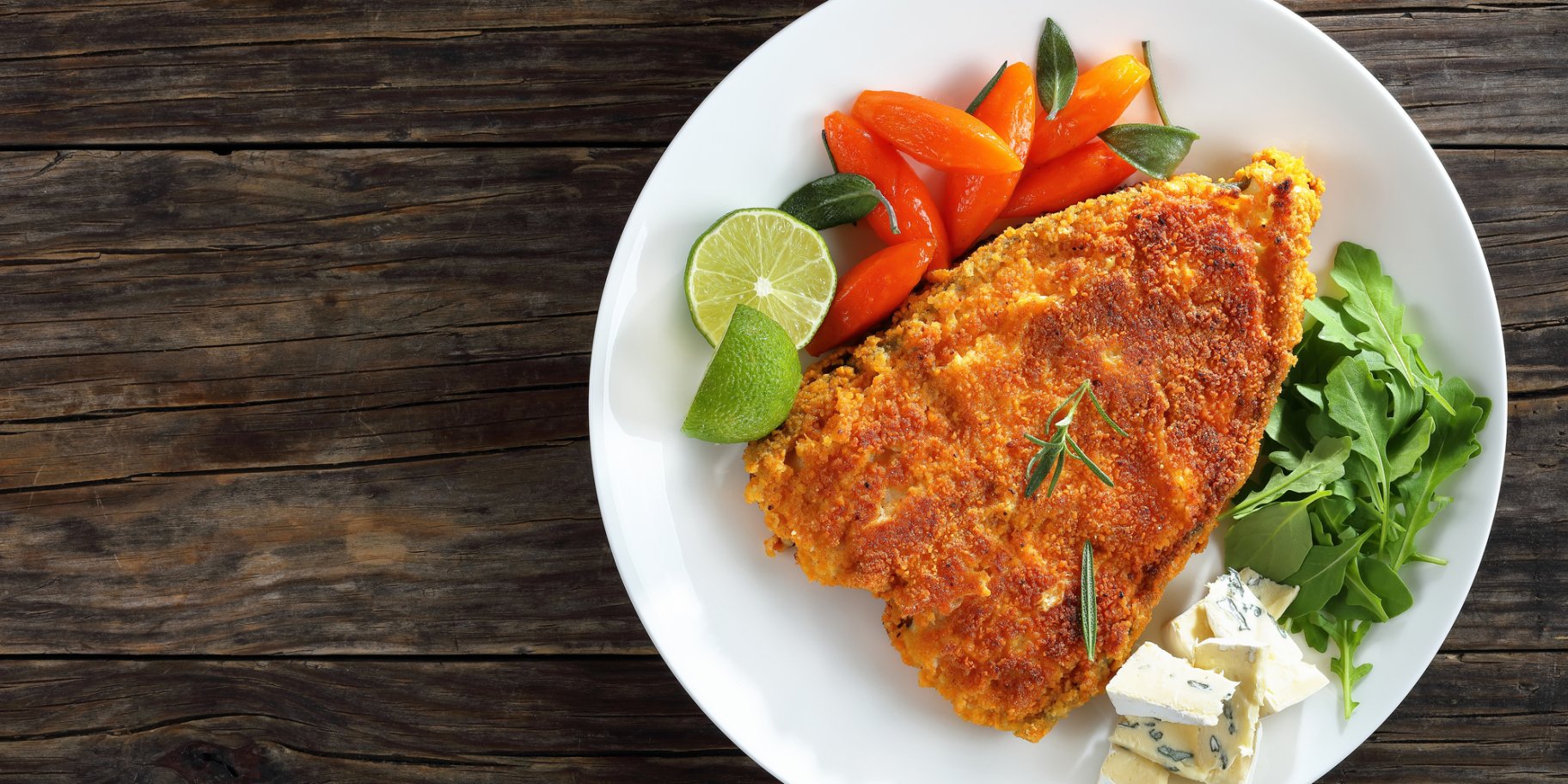 Запечена зубатка в паніровці