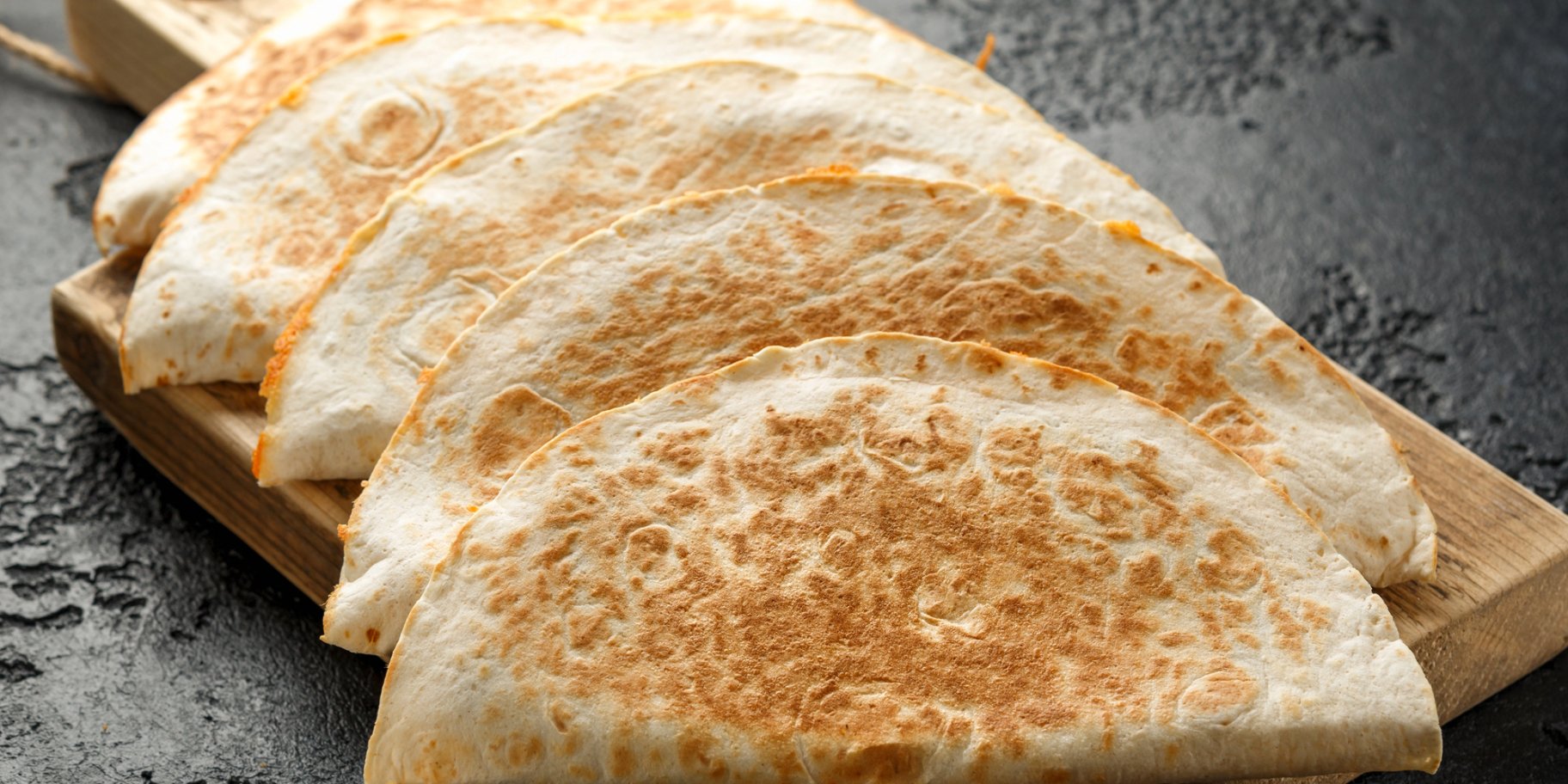 Закрита піца з лаваша