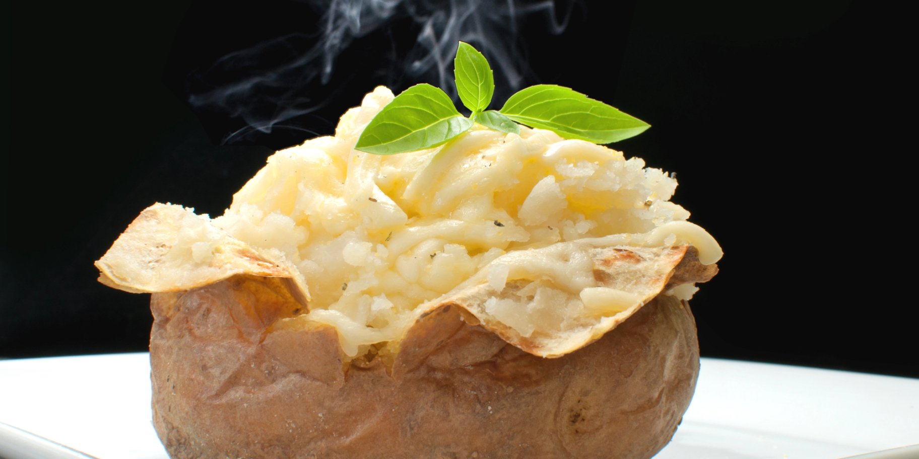 Запечена картопля із сиром