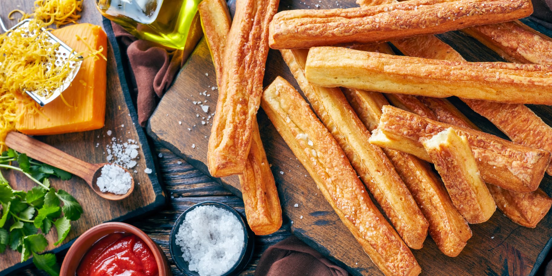 Класичні сирні соломинки