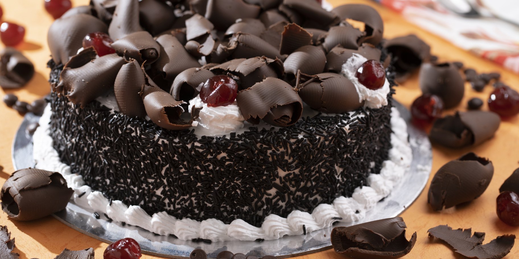 Торт «П’яна вишня»