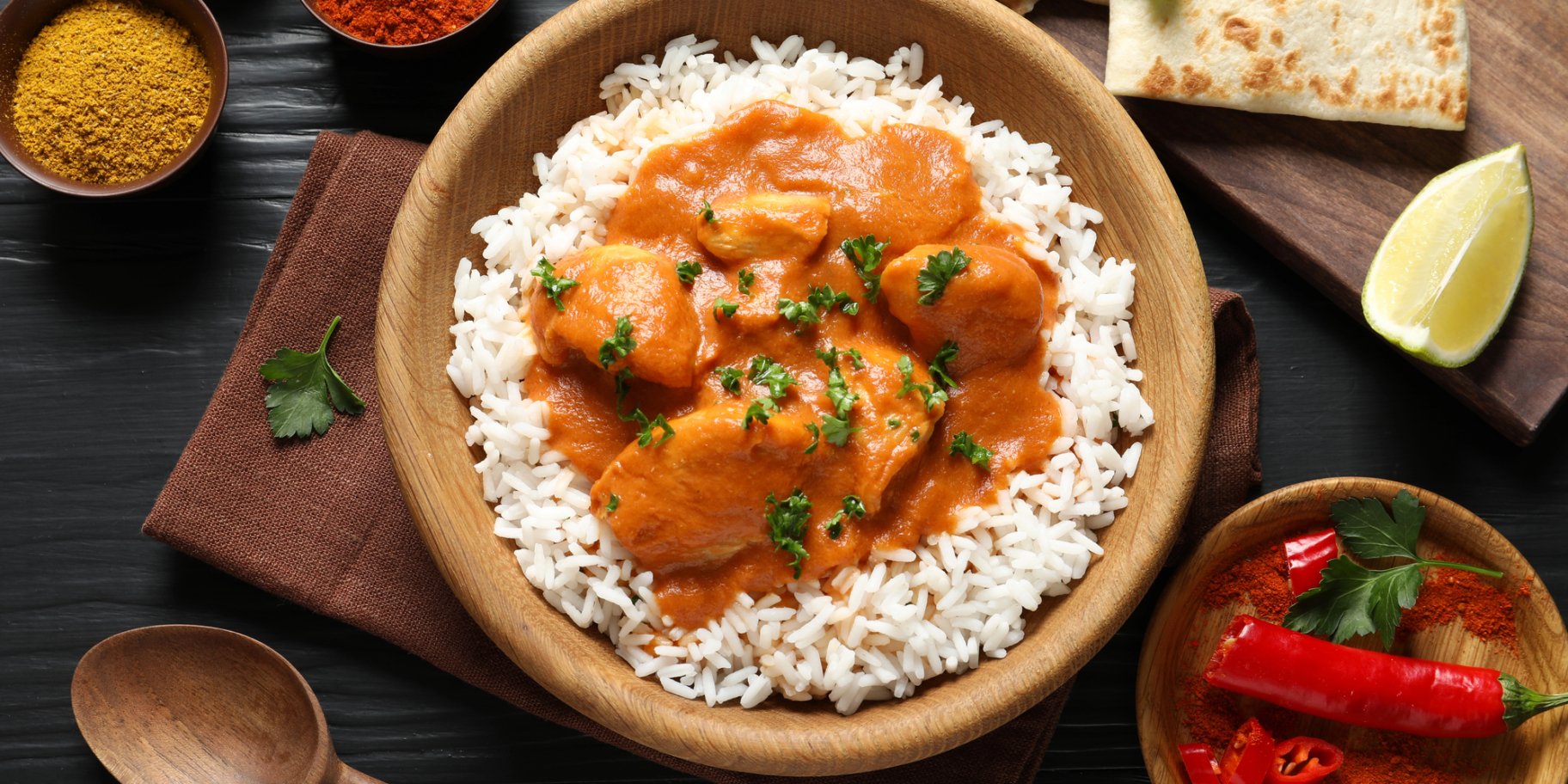 Ніжна курка в пряному соусі