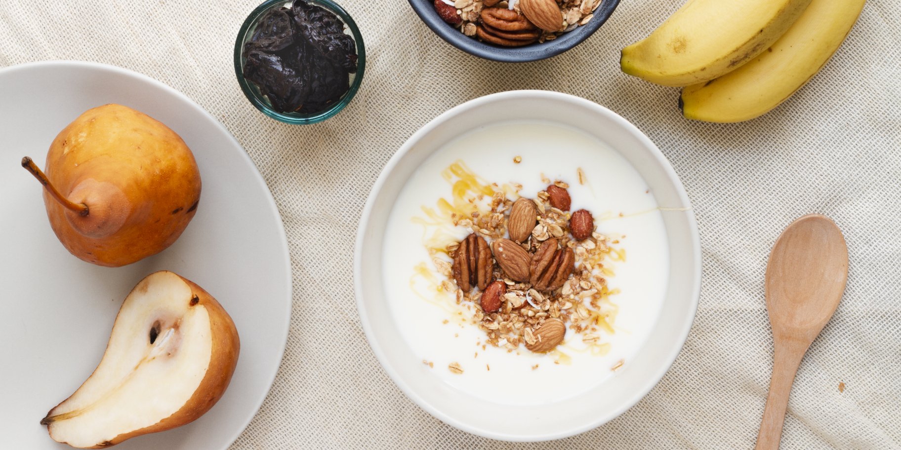 Молоко з вівсянкою і горіхами