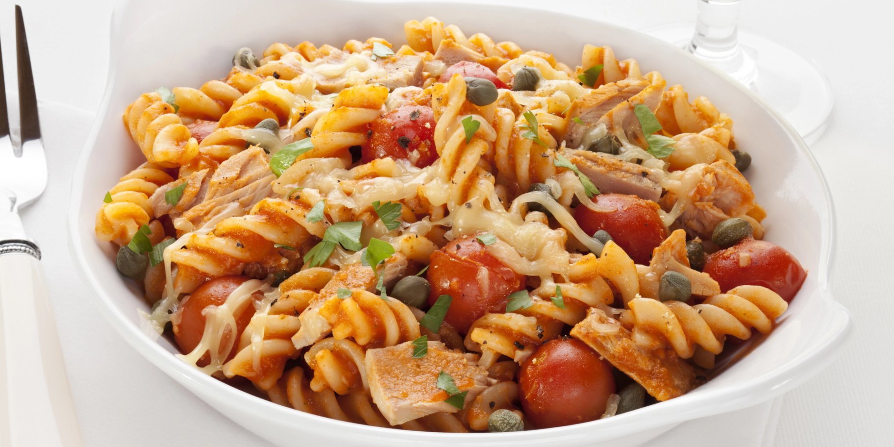 Паста з тунцем і чері