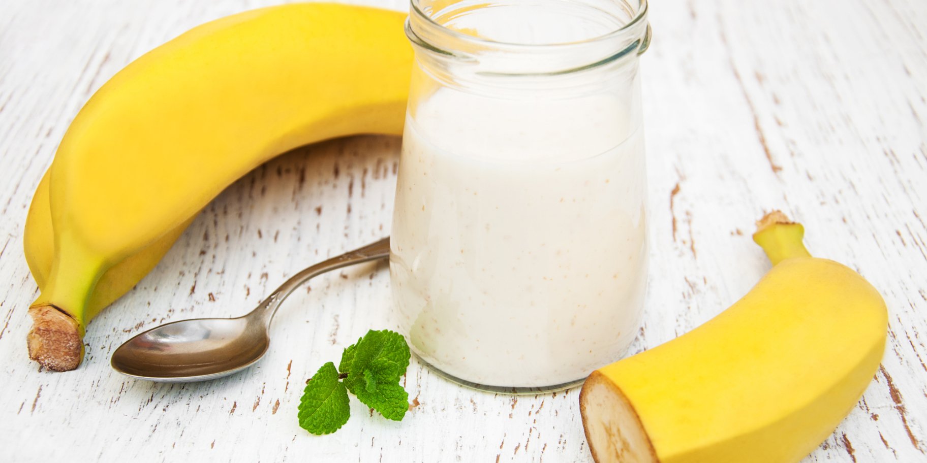 Бананове молоко