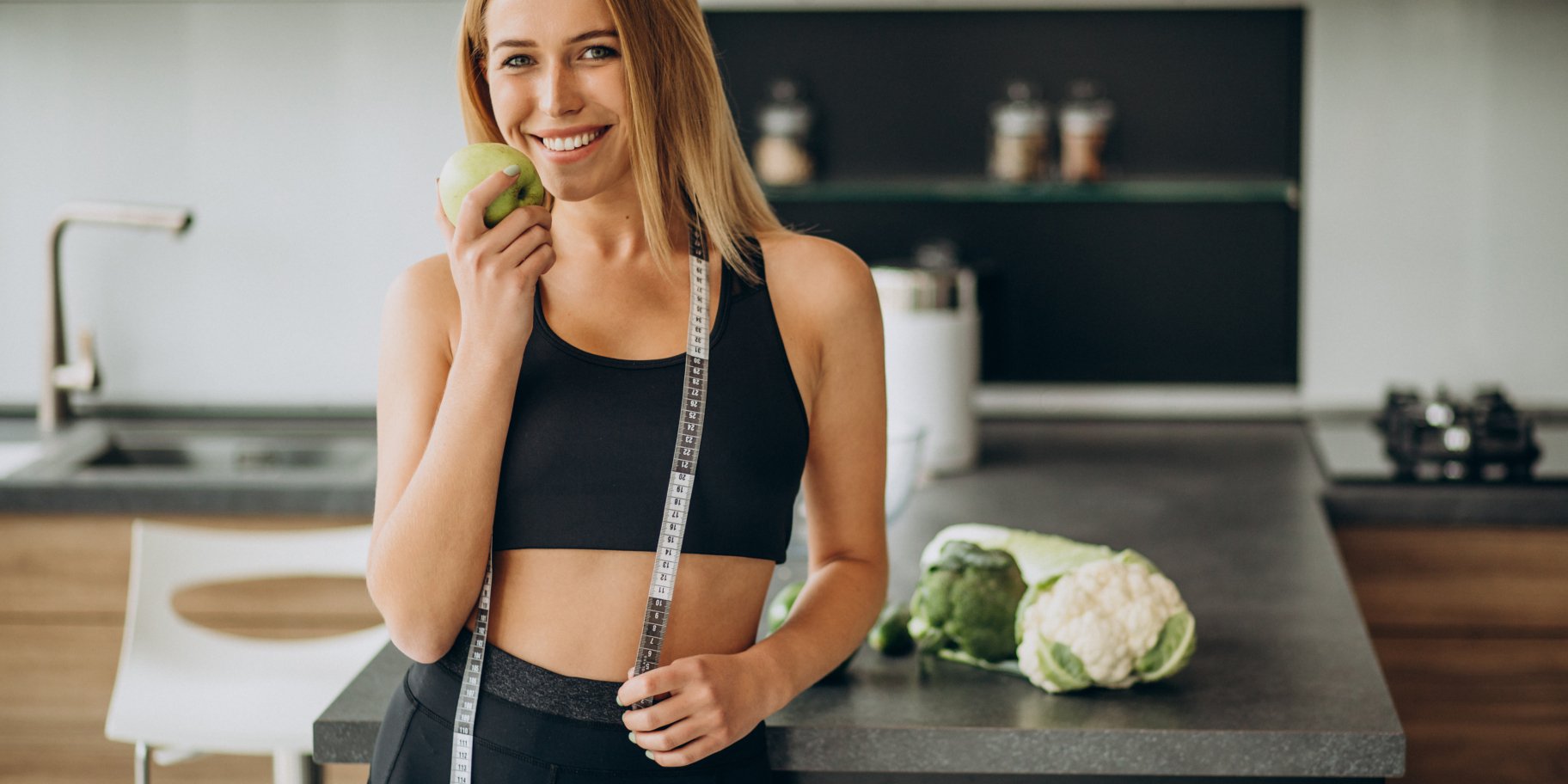 Жінка веде здоровий спосіб життя