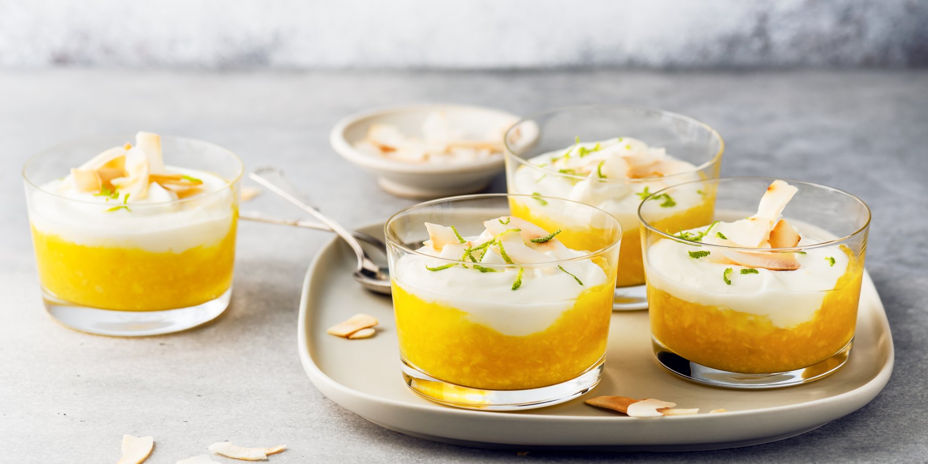 Десерт з маскарпоне та апельсинів