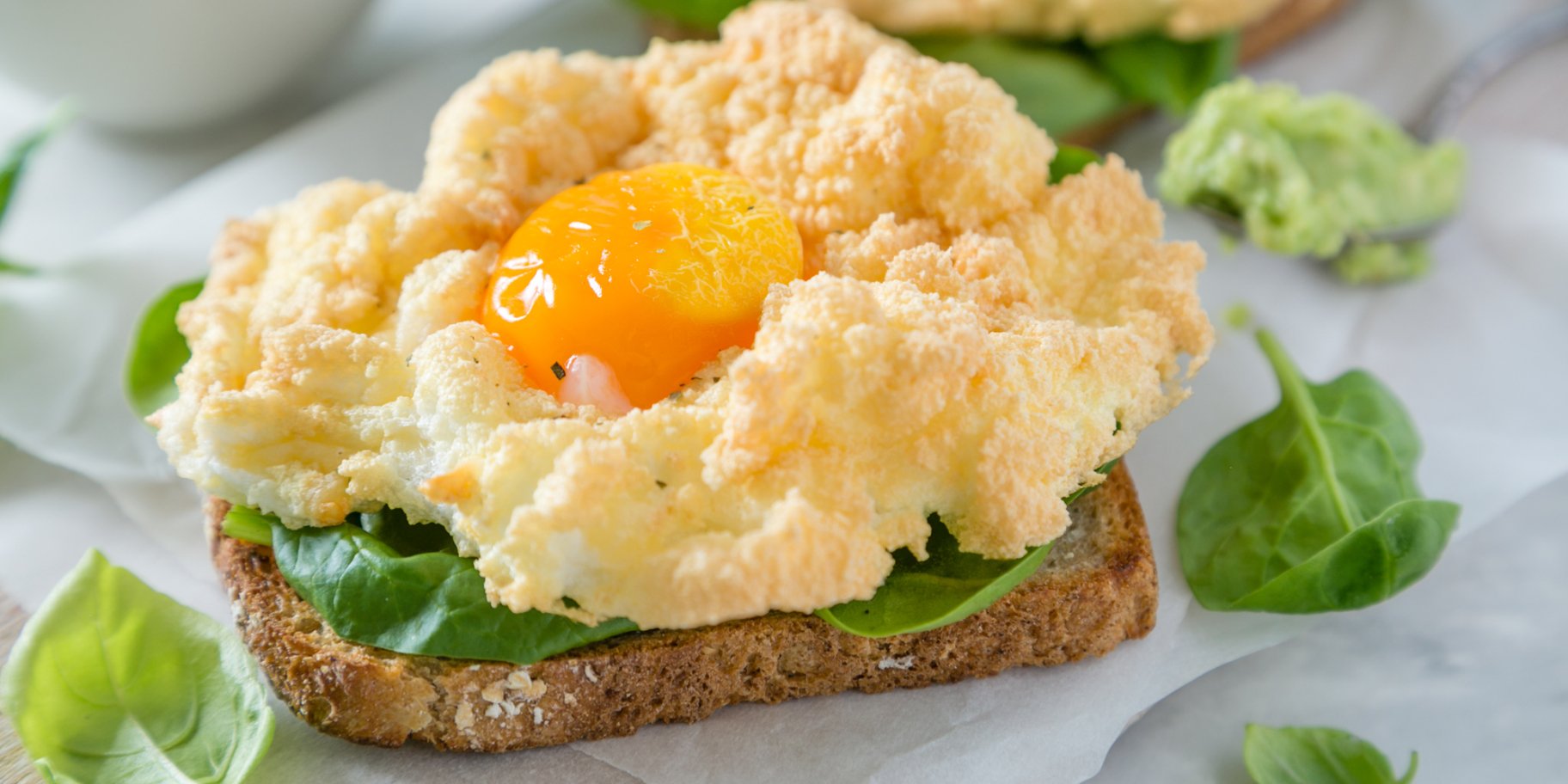 Яєчні хмаринки