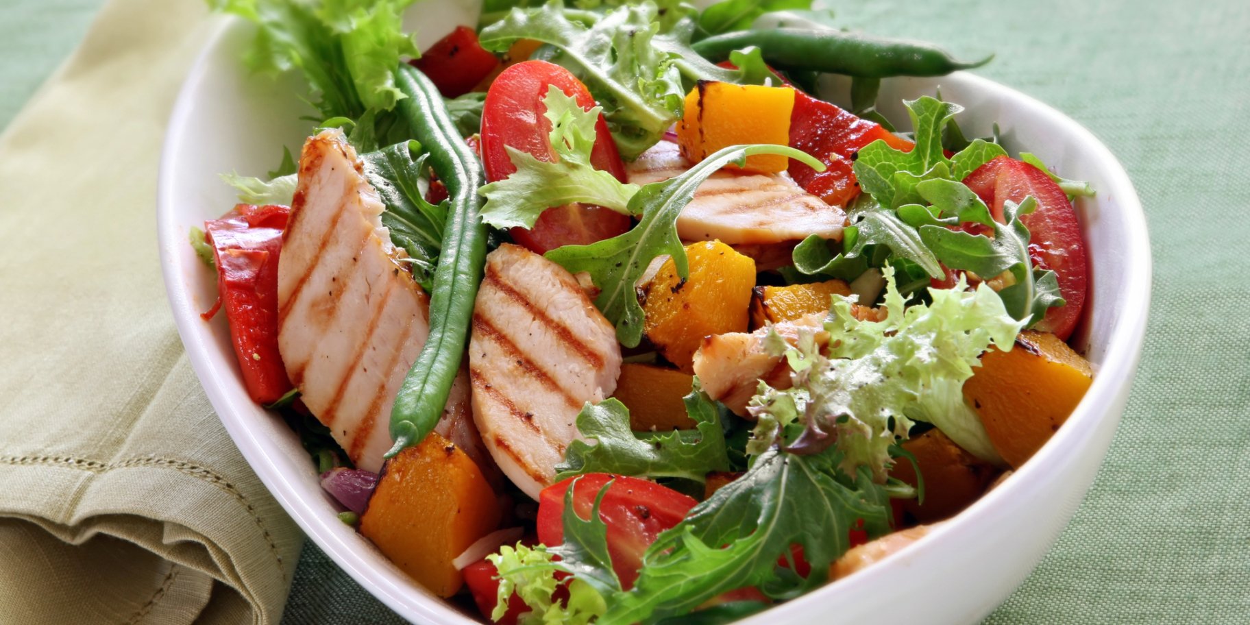 Салат з куркою