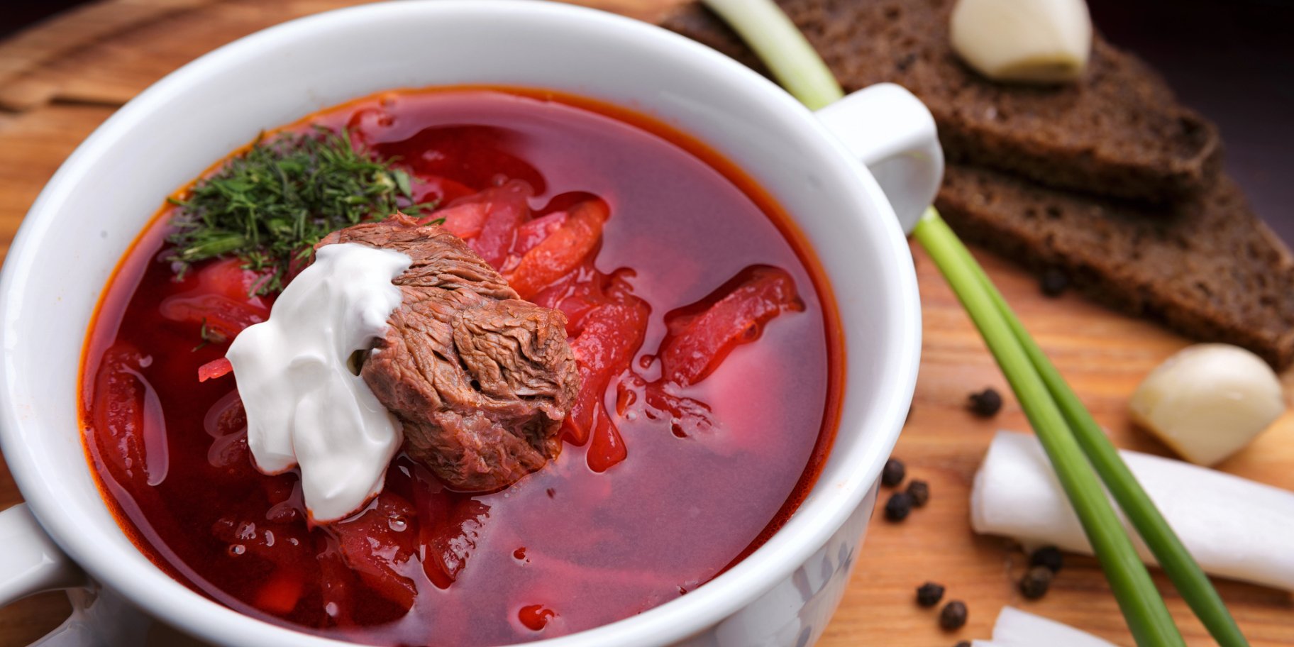 Борщ з яловичиною і баклажанами