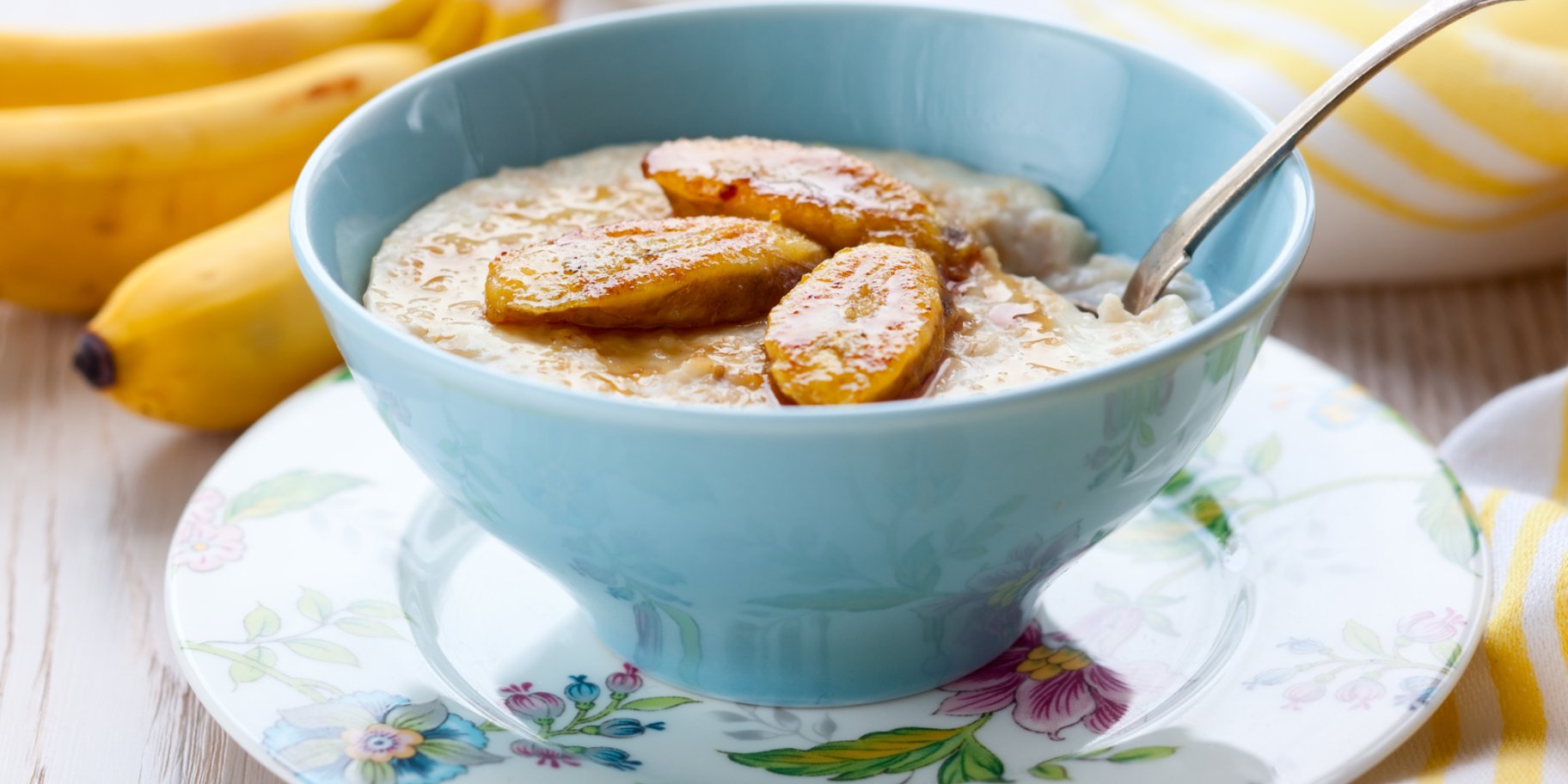 Вівсяна каша з бананами