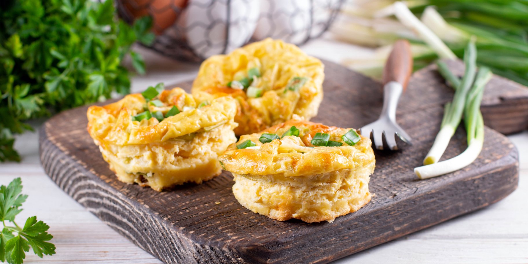 Яєчні мінізапіканки в духовці