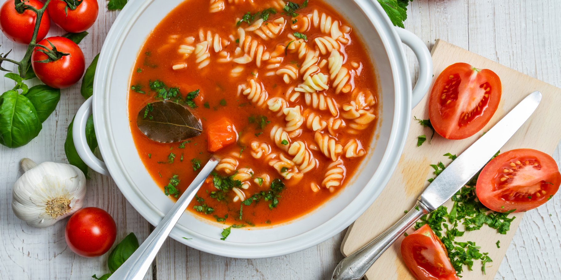 Польський томатний суп з макаронами