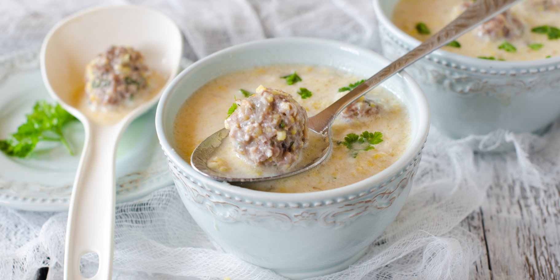 Овочевий суп з рибними фрикадельками