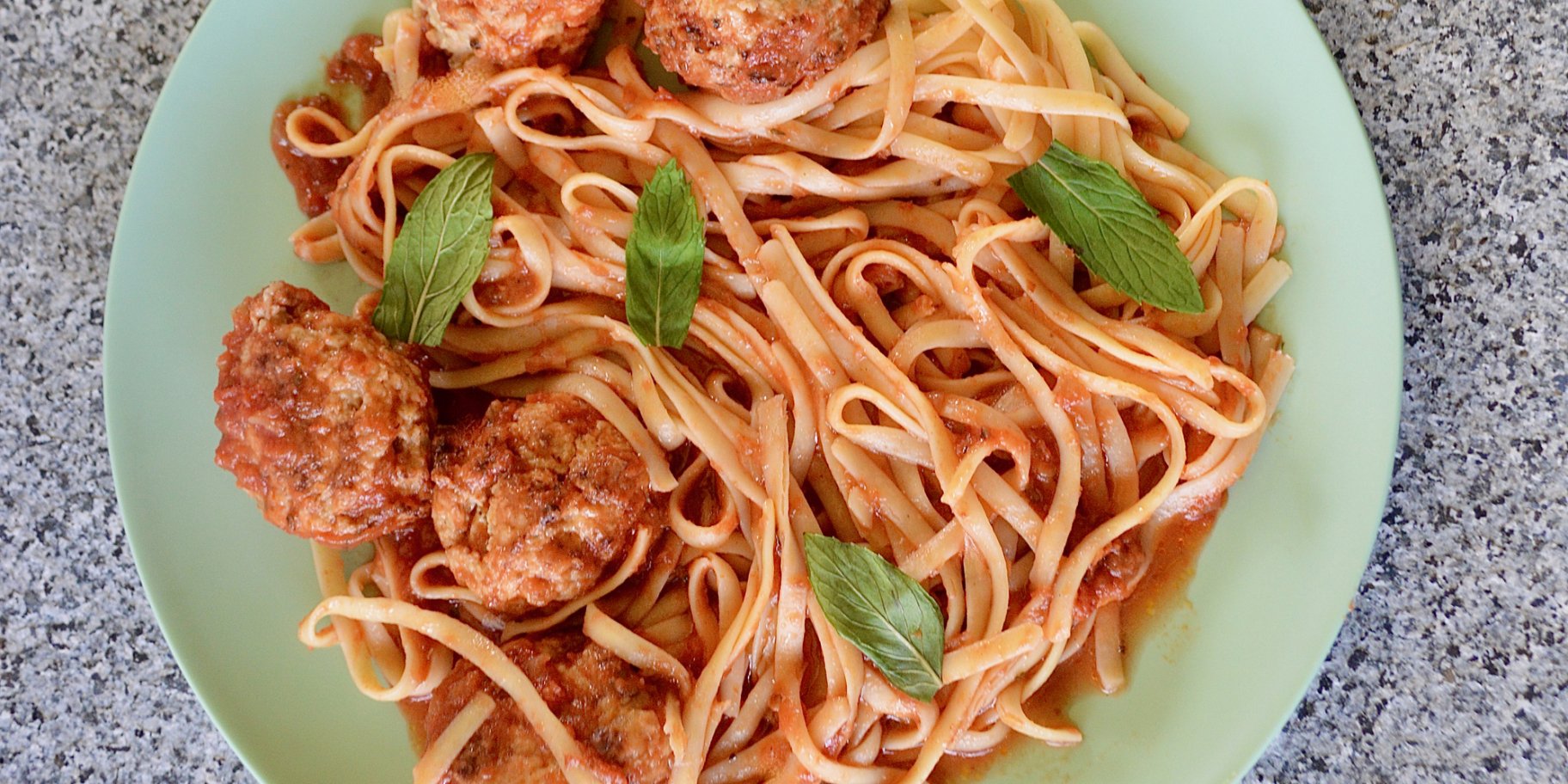 Локшина з мітболами Клопотенко