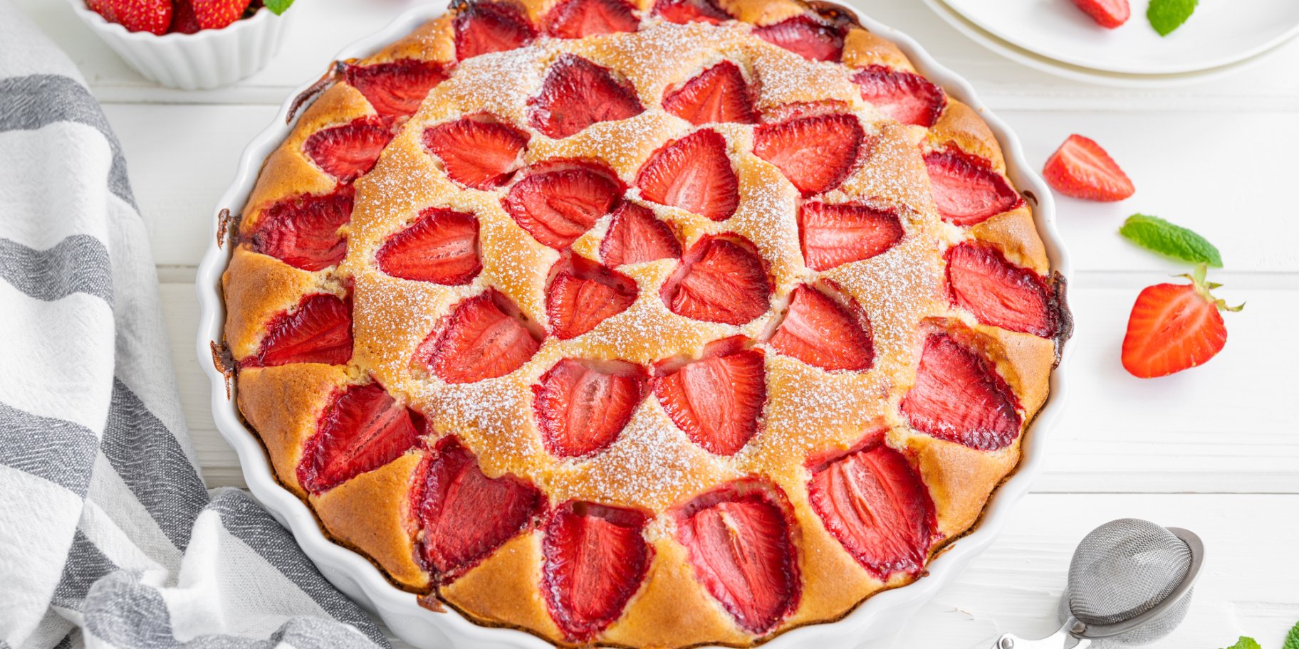 Пиріг з полуницею