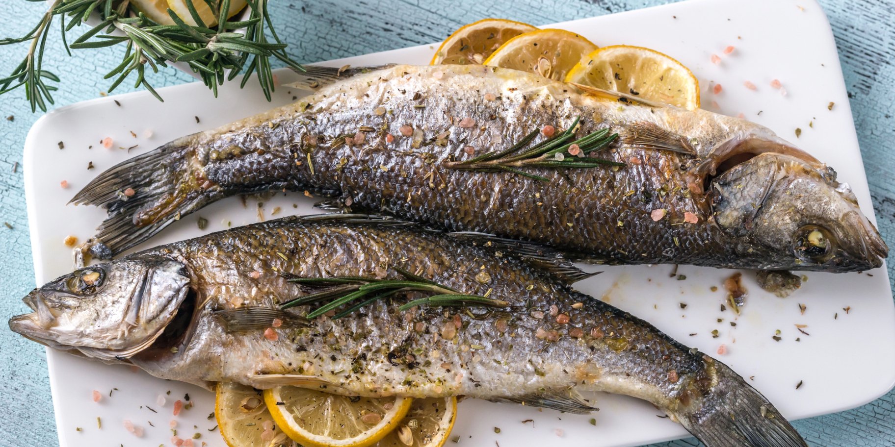 Сибас у запашному маринаді з овочами