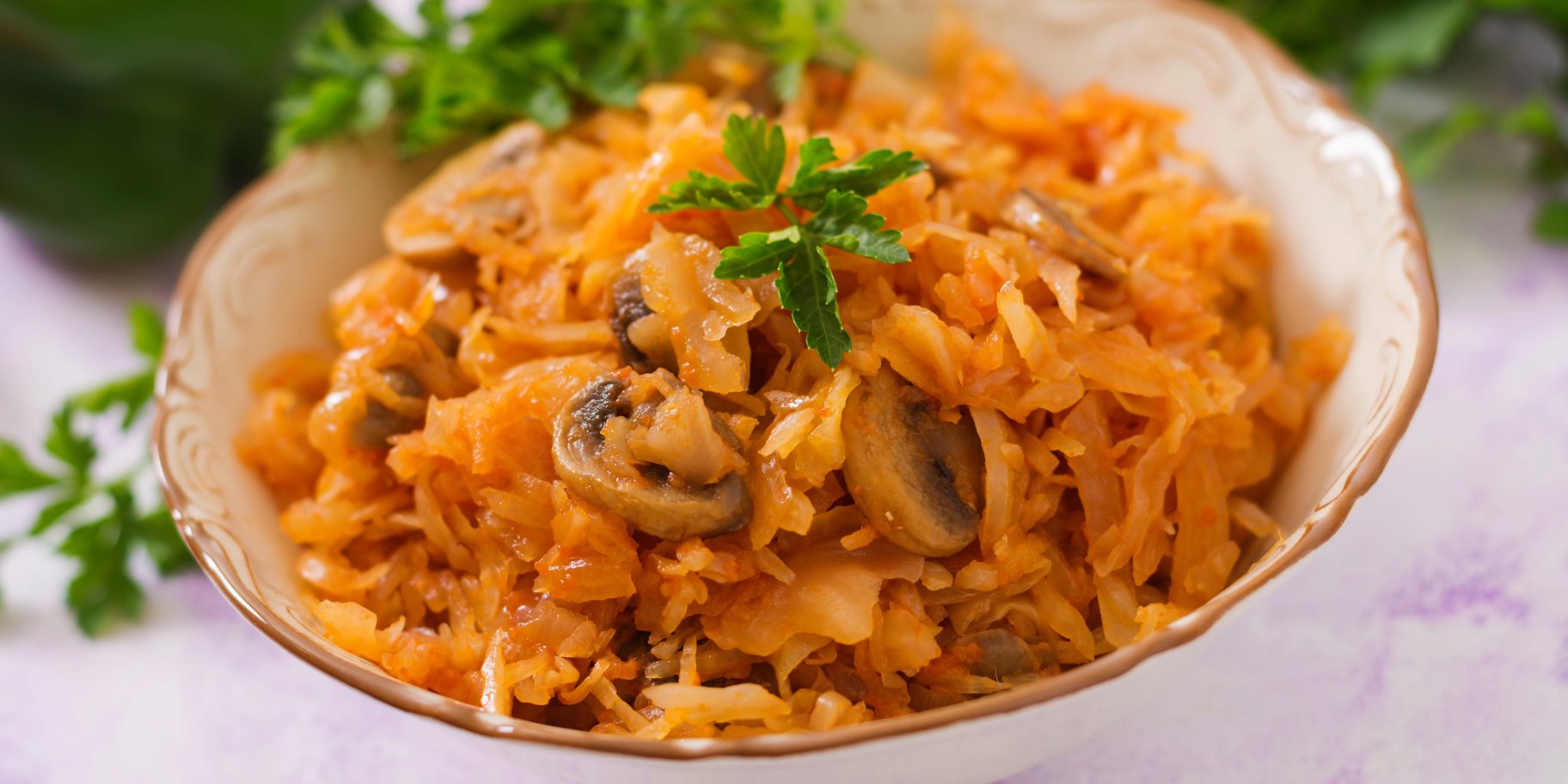 Тушеная капуста с грибами