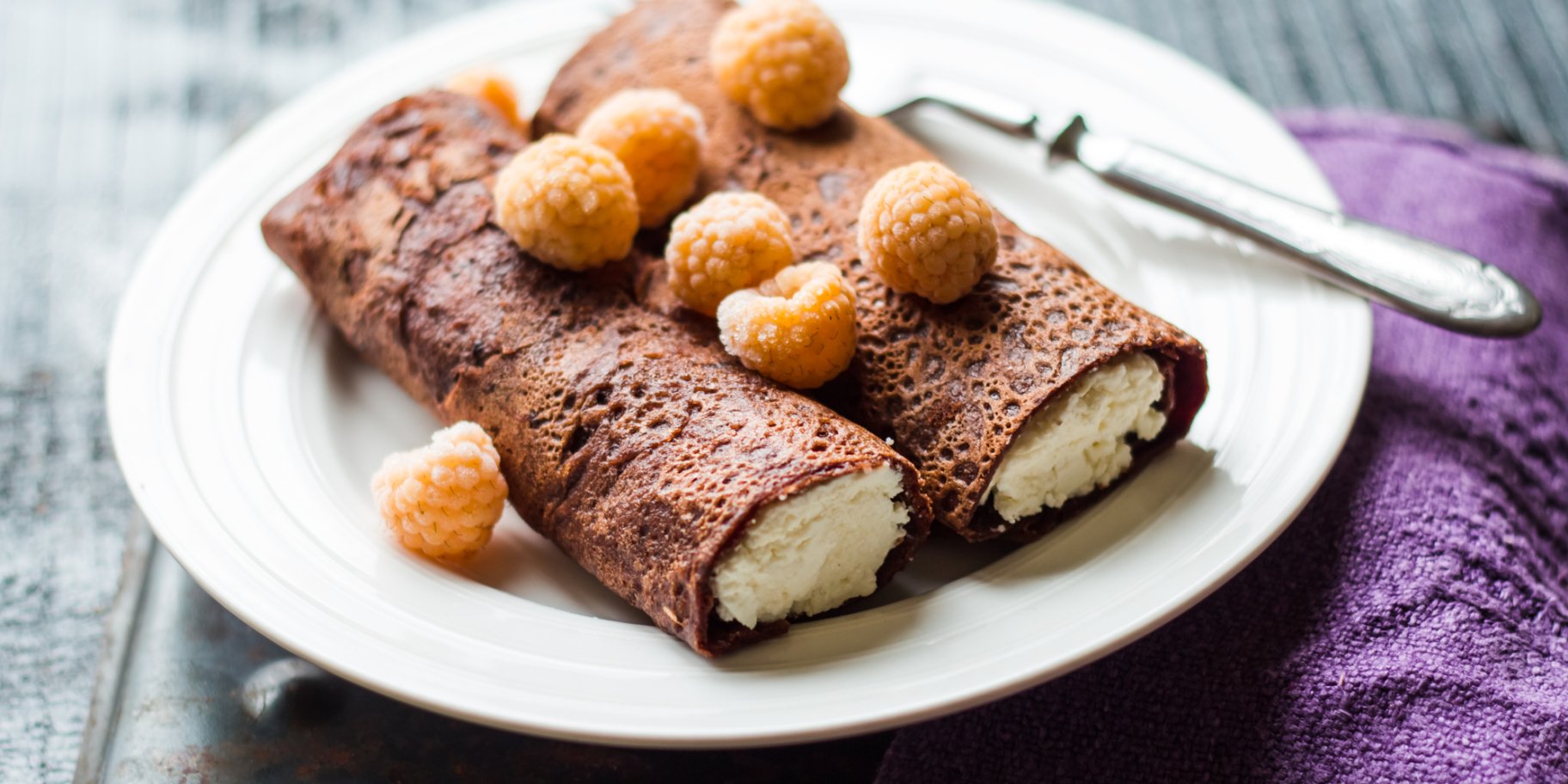 Шоколадні млинці із сиром