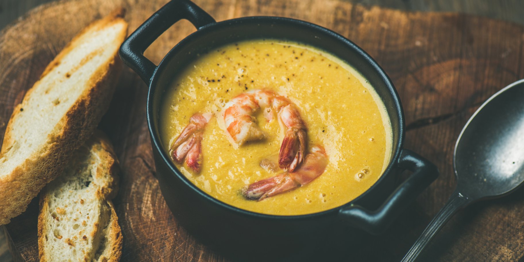 Кукурузный суп с морепродуктами