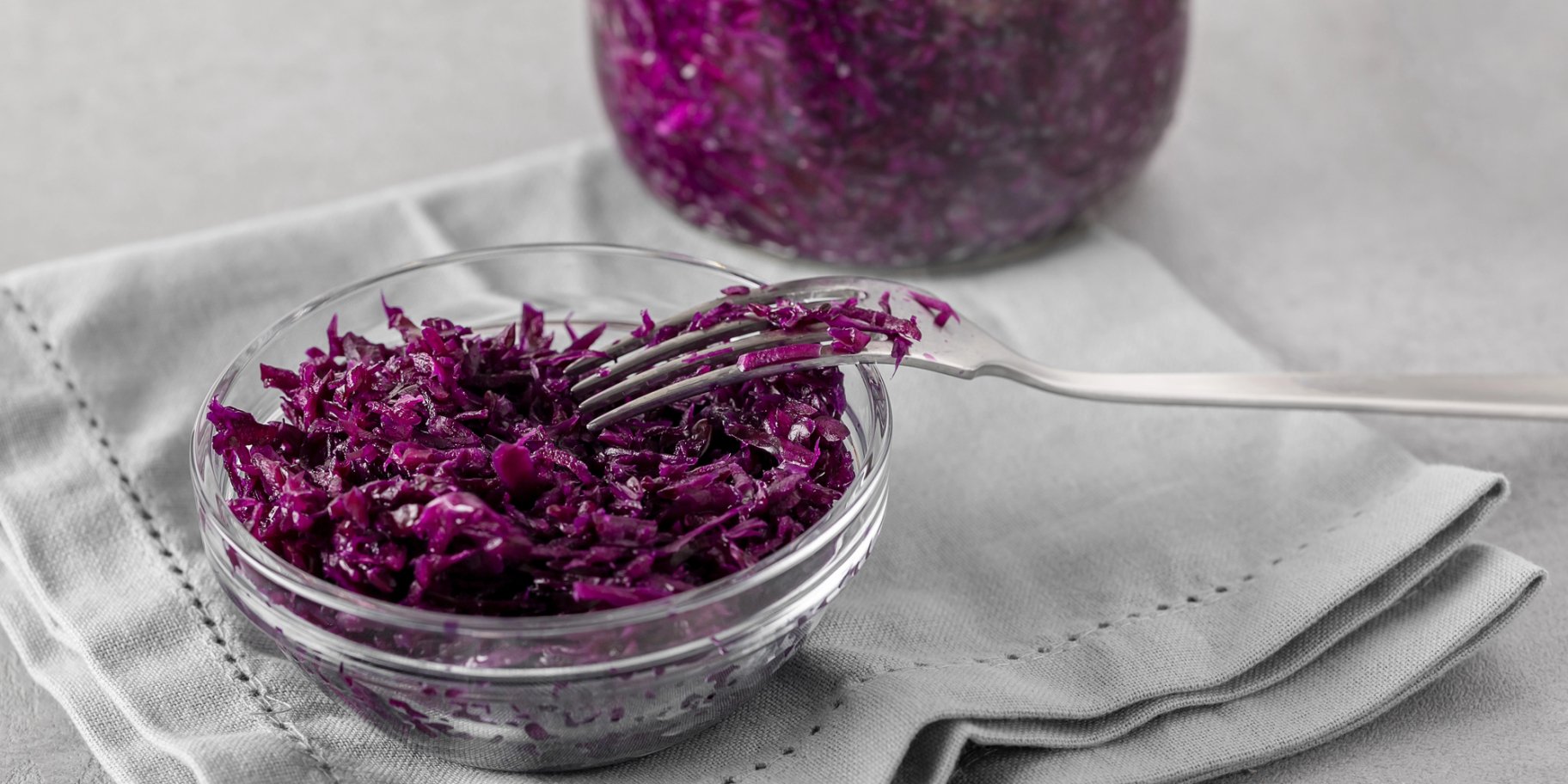 Квашена червоноголова капуста