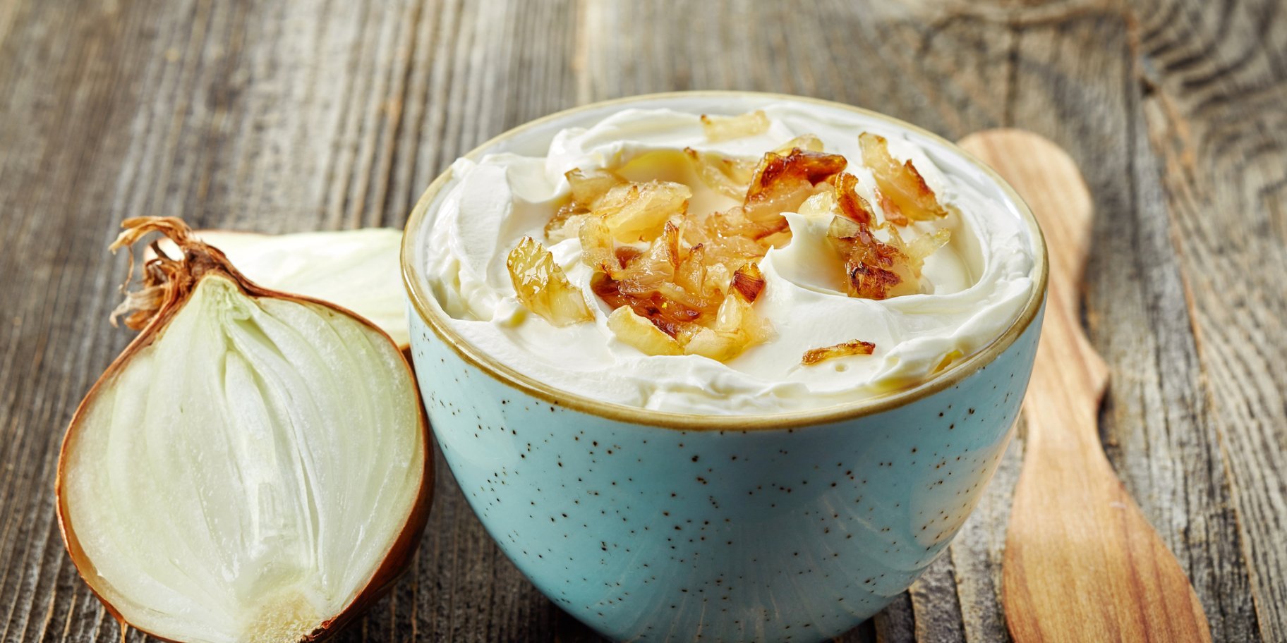 Соус з карамелізованої цибулі