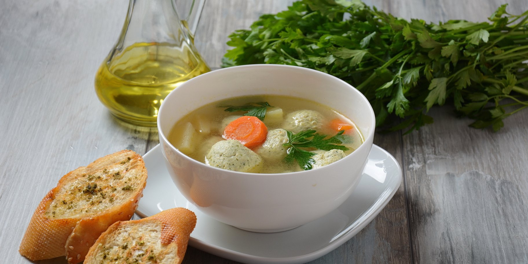 суп с фрикадельками