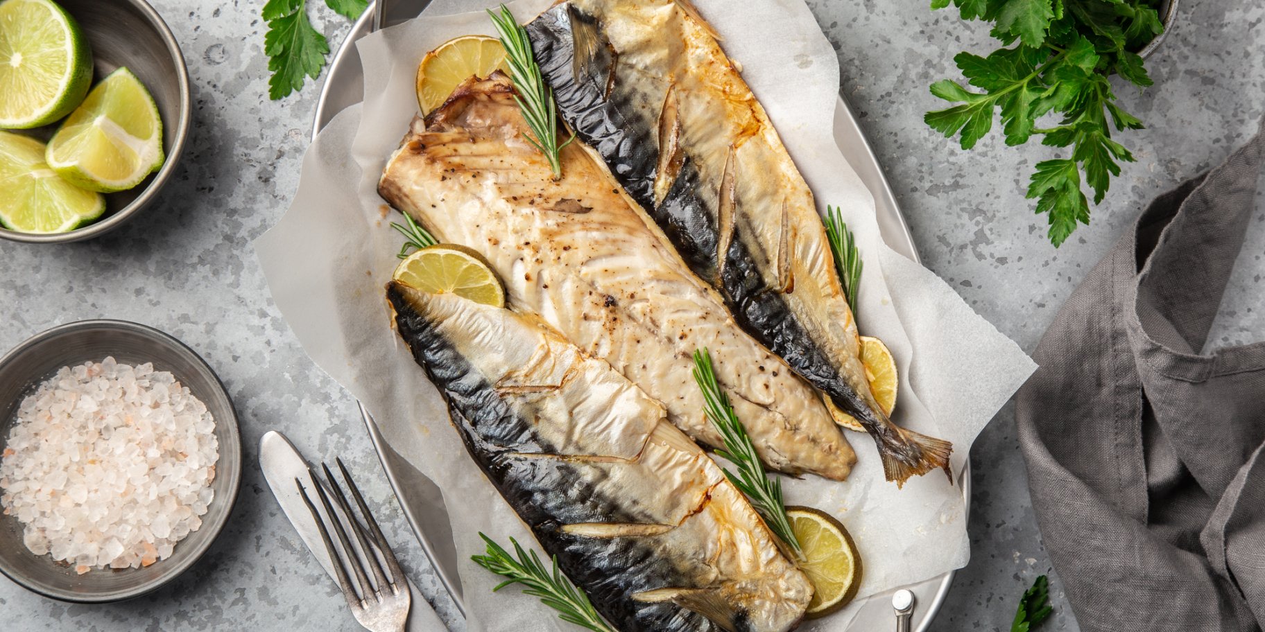 Скумбрія у білому вині