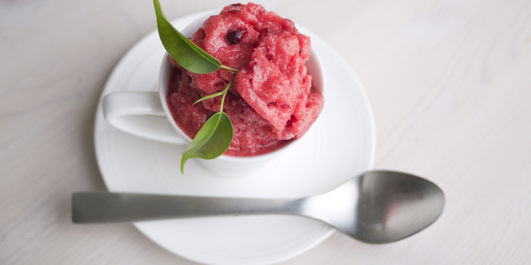 Кремолато — самый простой итальянский десерт из 2-х ингредиентов