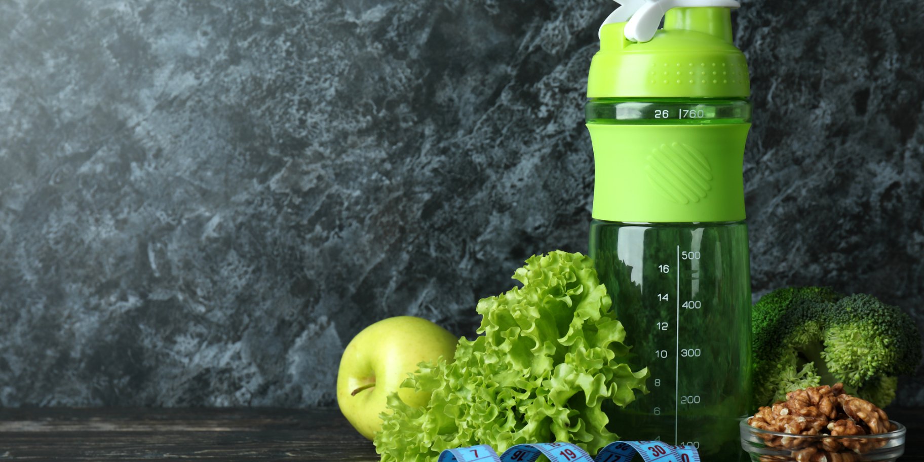 Зелені овочі і фрукти допомагають кмдати палити