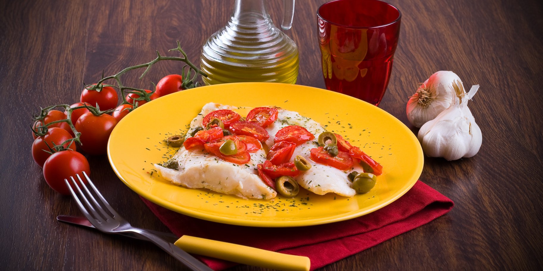 Минтай з томатами