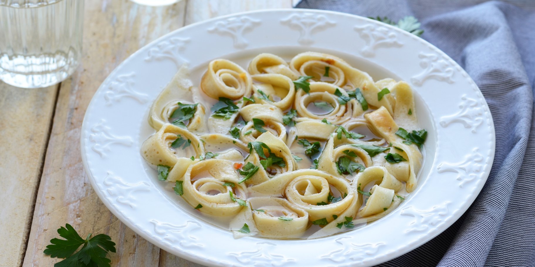 Чешский суп «Панадель» с блинами