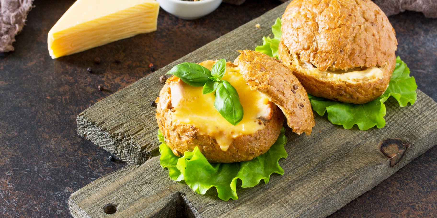 Омлет в булочках