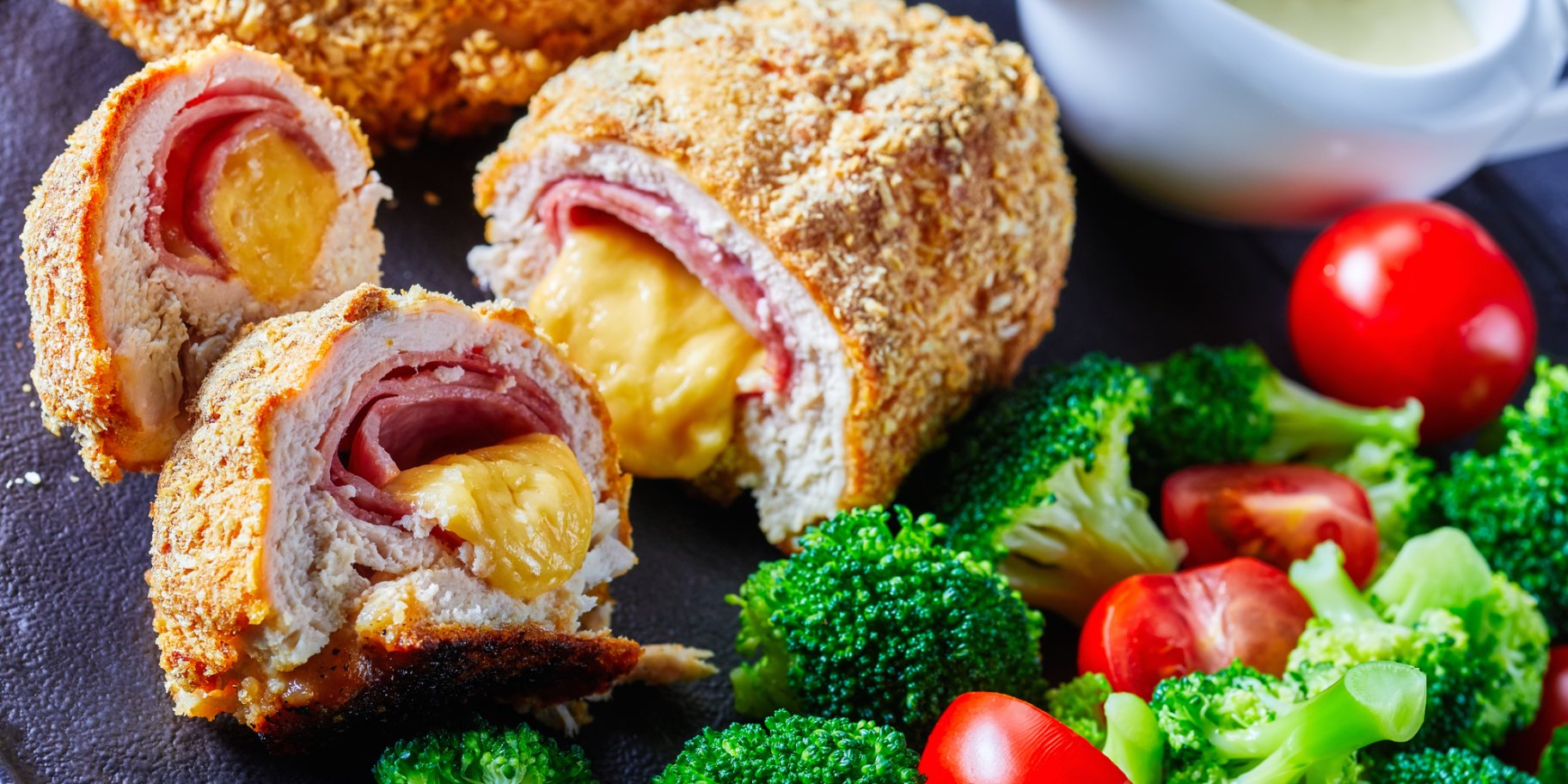 Кордон блю — французская родственница котлеты по-киевски