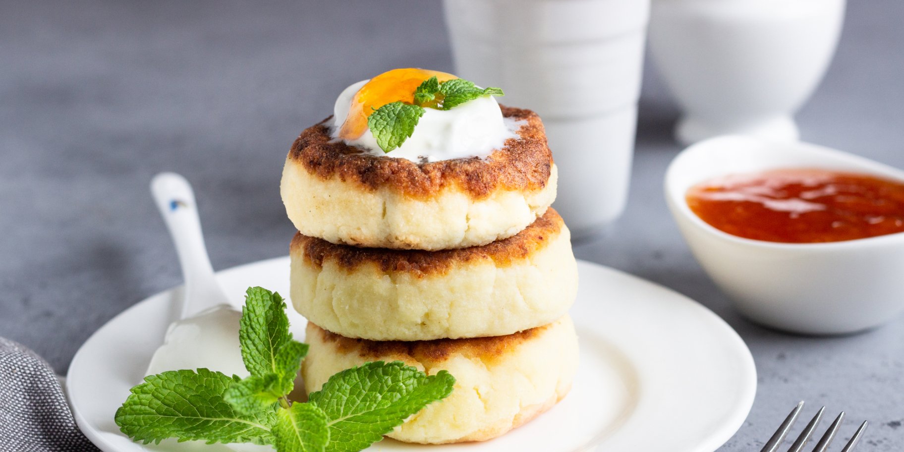 Кнедлі з абрикосами