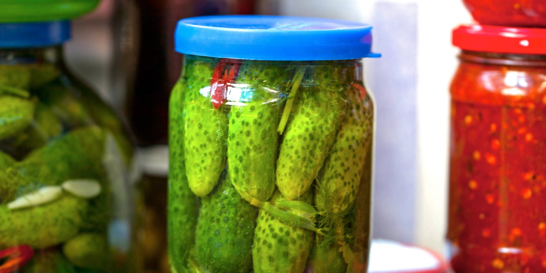 Огірки на зиму під капроновою кришкою