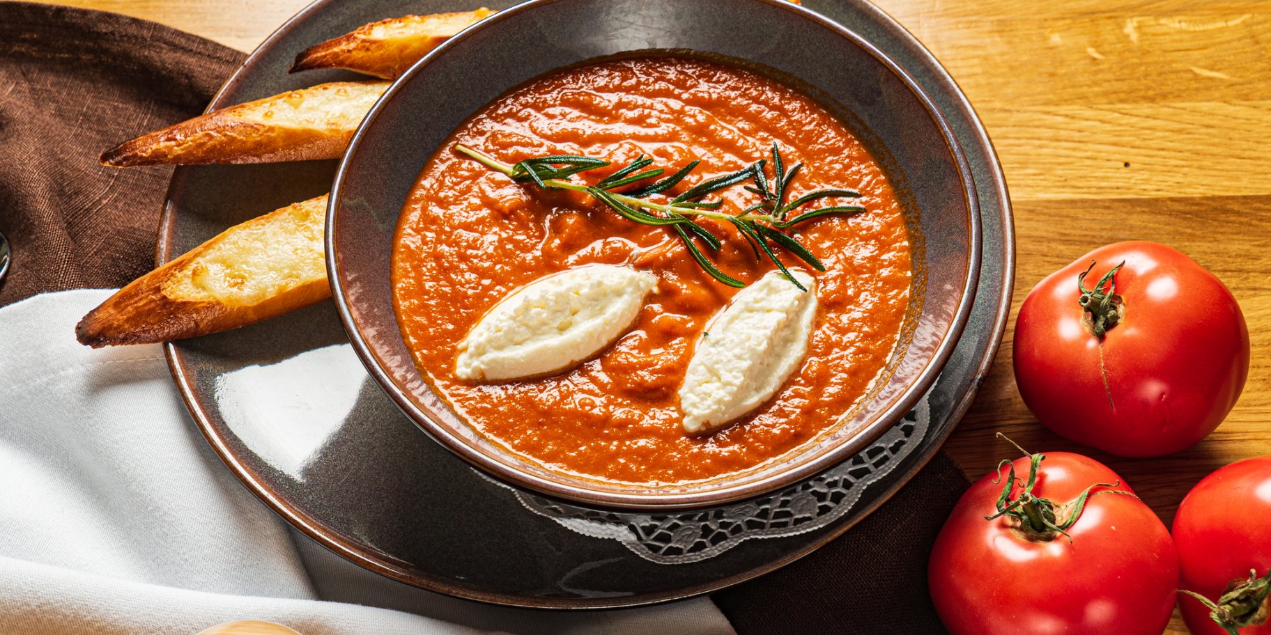 Томатний суп-пюре з медом