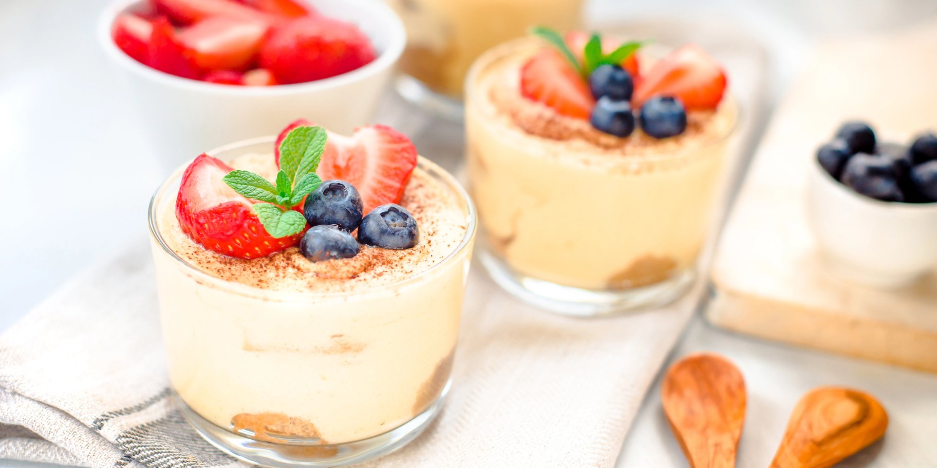 Корисний десерт з рисових хлібців у стилі тирамісу