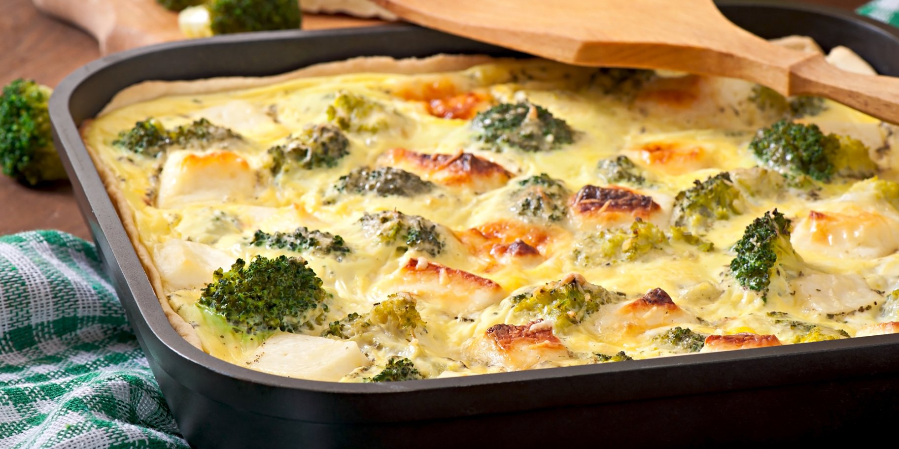 заливний пиріг з минтаєм