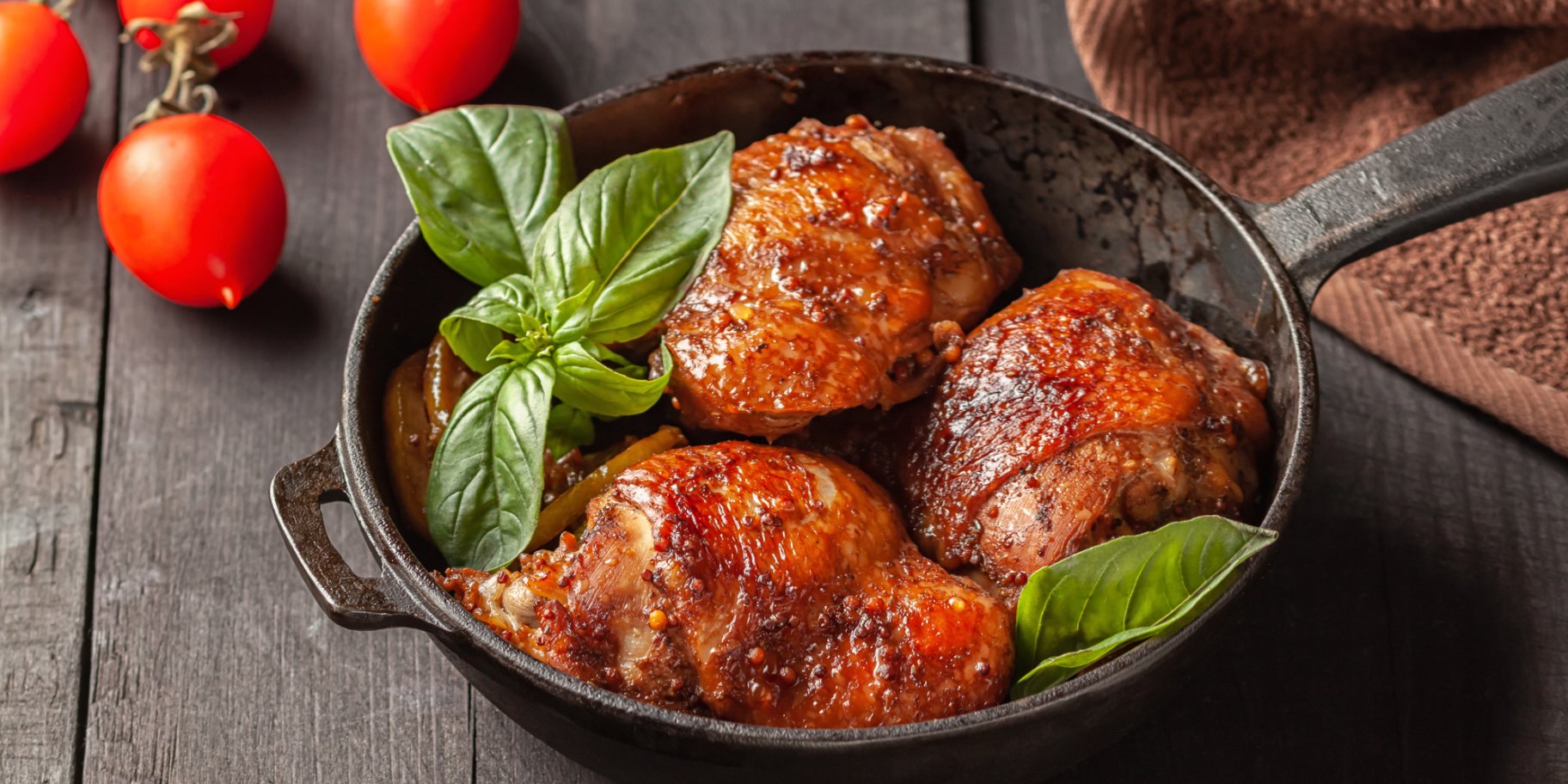 Куриные окорочка в винном соусе