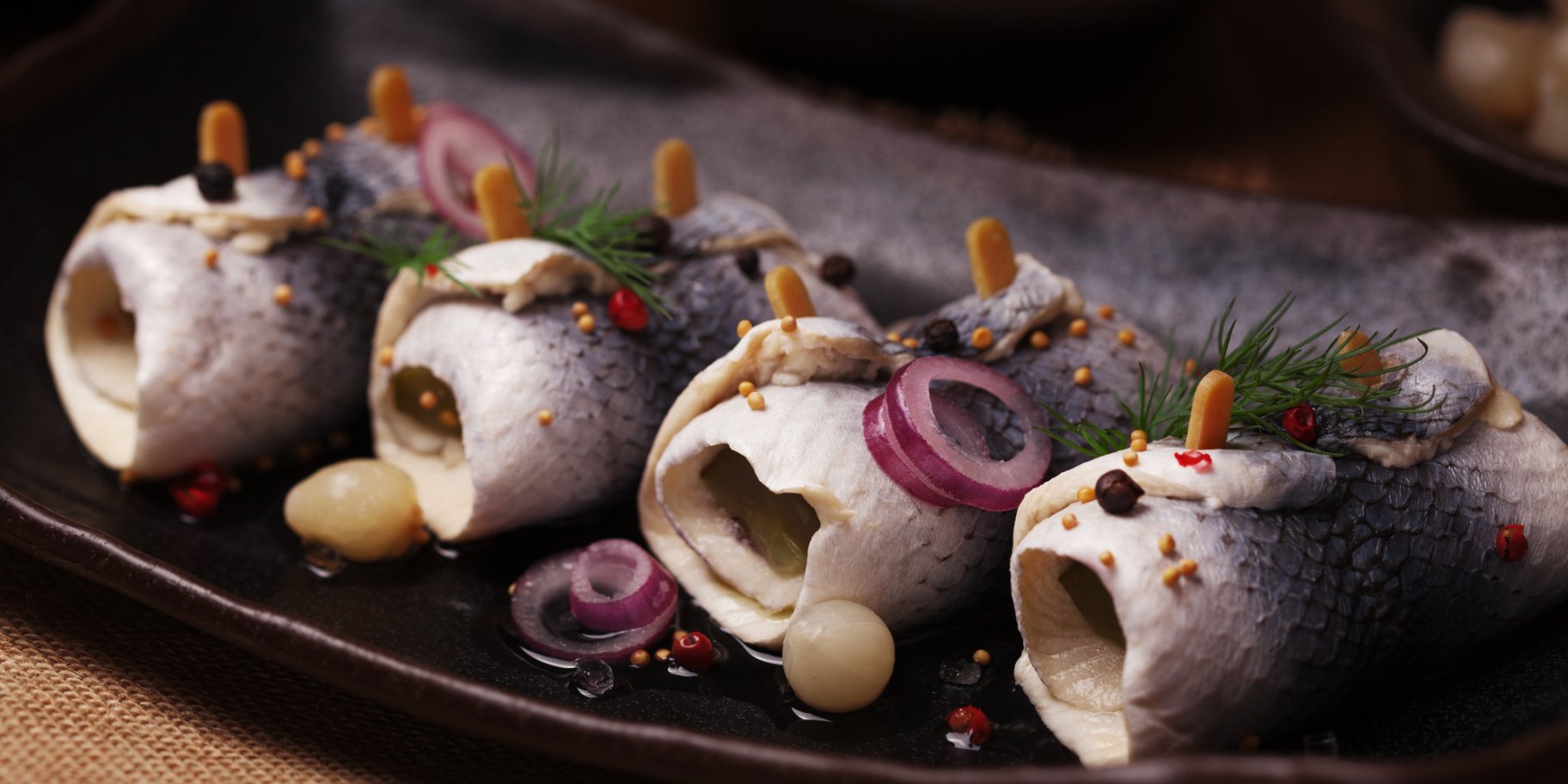 Рулетики з оселедця