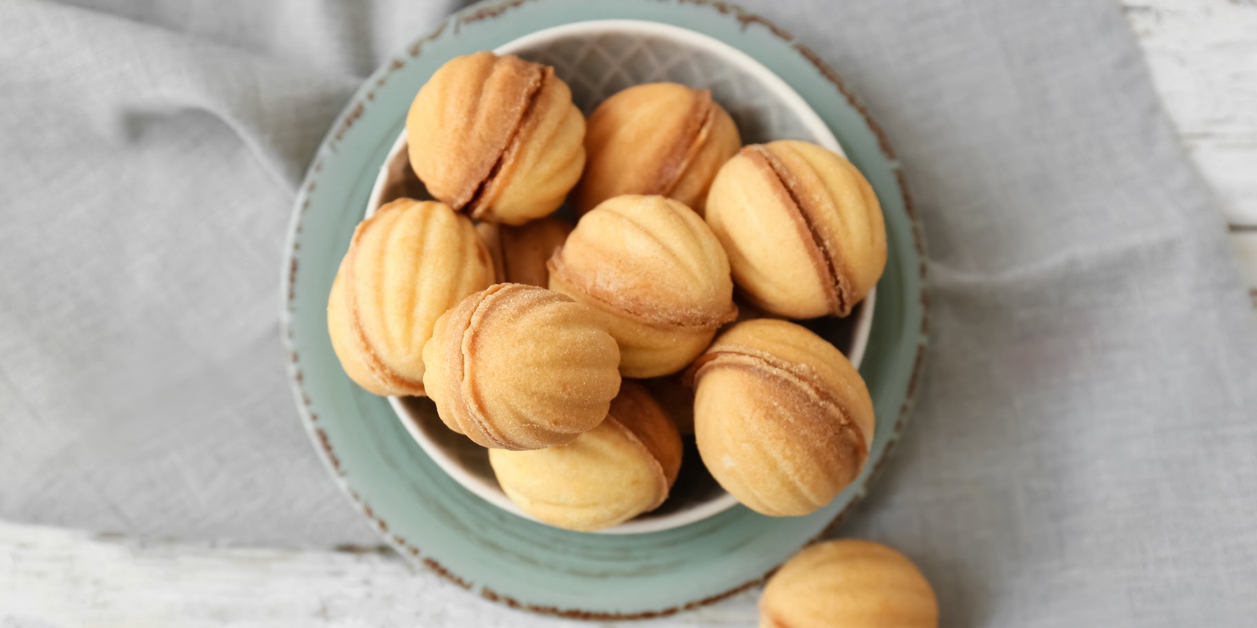 “Горішки” з йогуртовим кремом