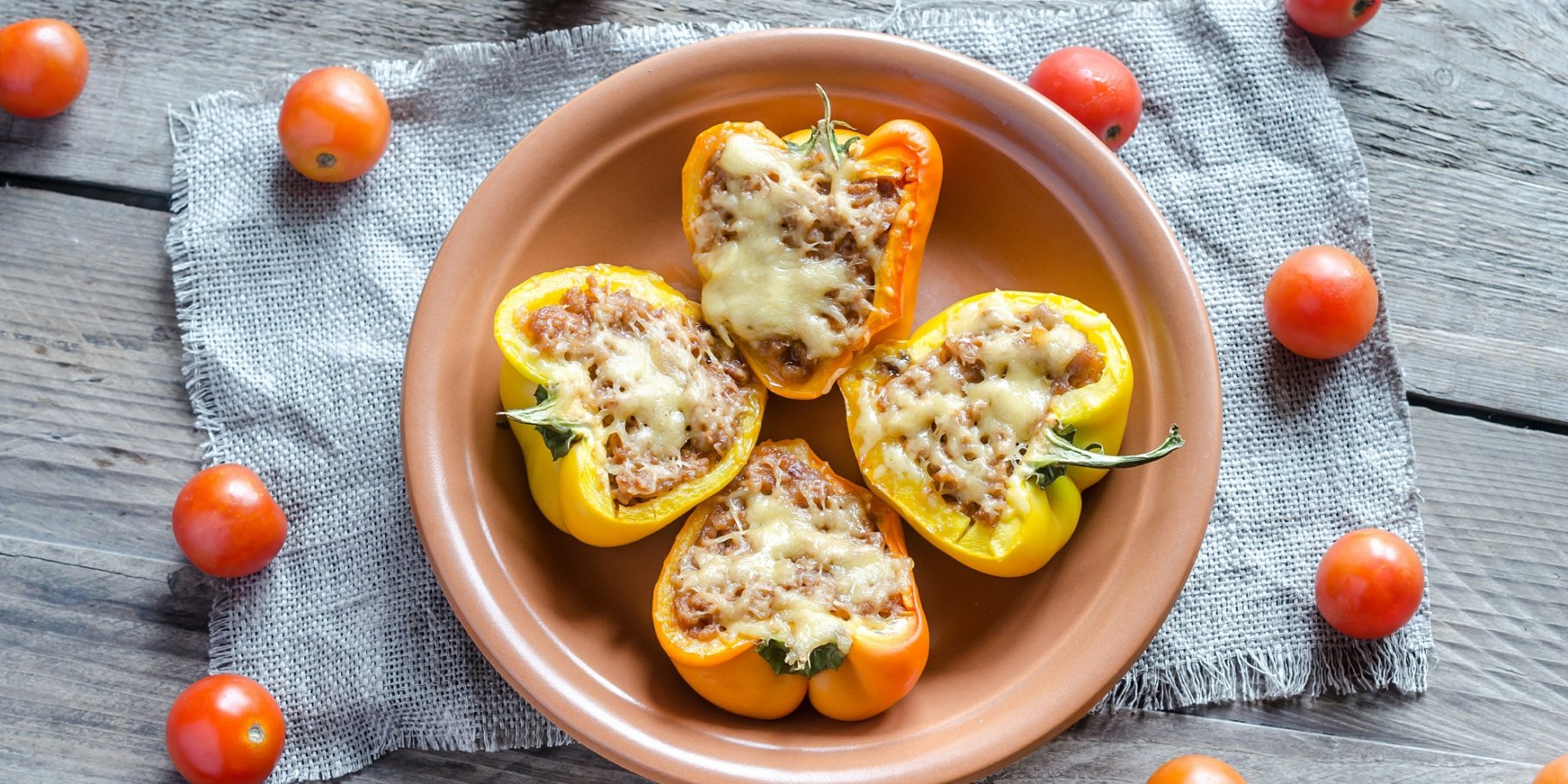 Перець, фарширований паштетом