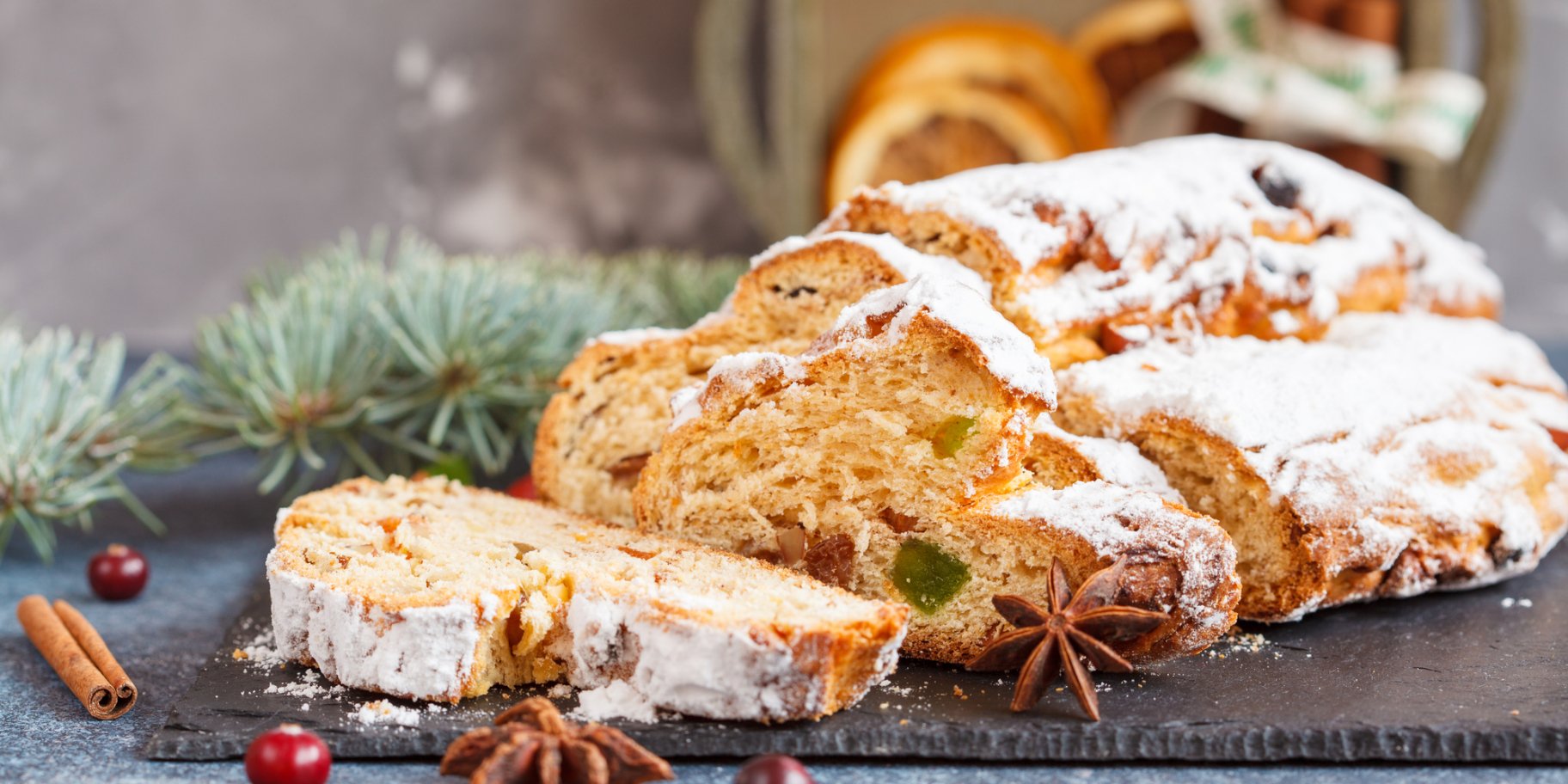 Штоллен с орехами