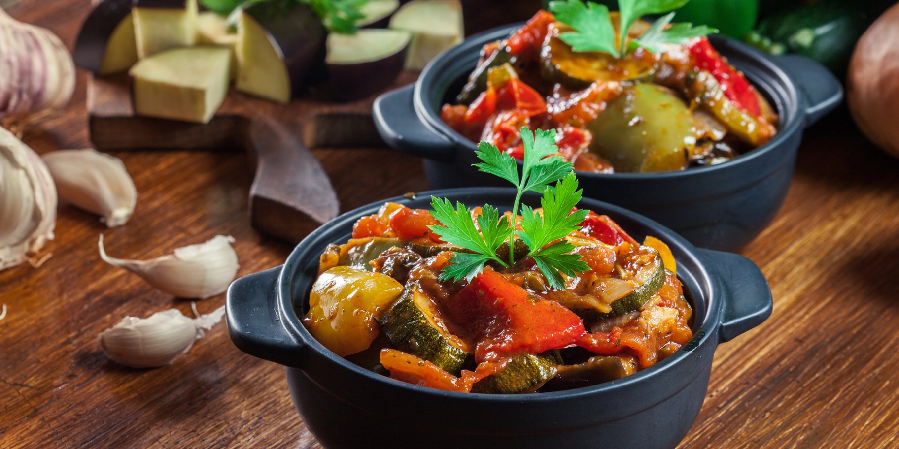 Баклажани по-азійськи з ананасом і перцем