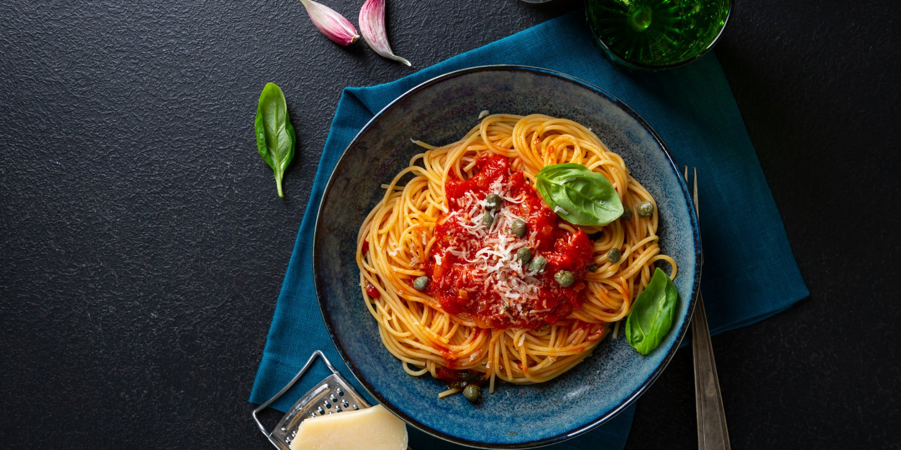 Спагеті в томатному соусі