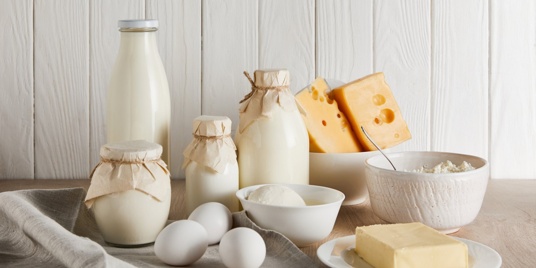 молочные продукты и яйца