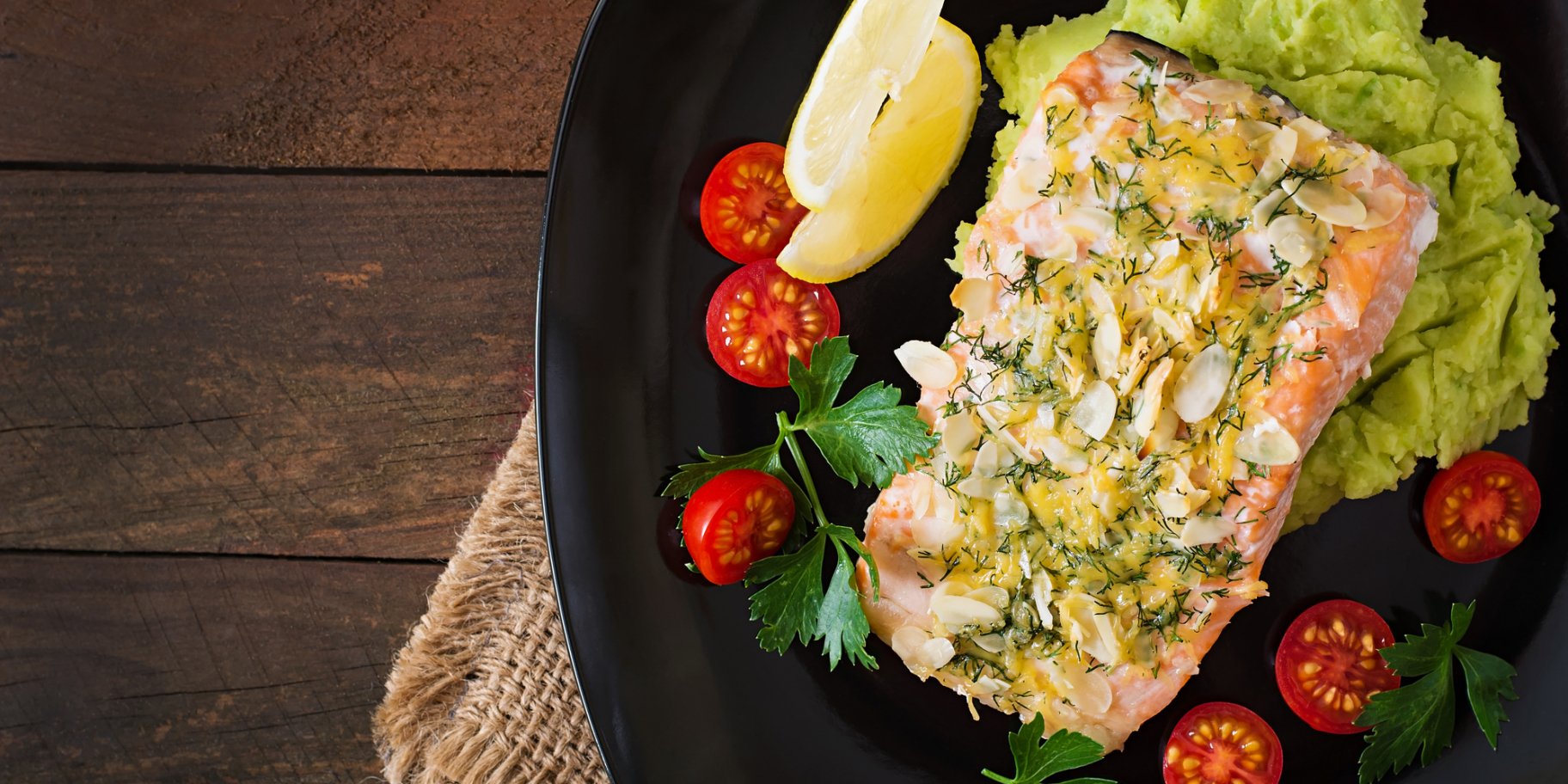 Запечена в духовці горбуша