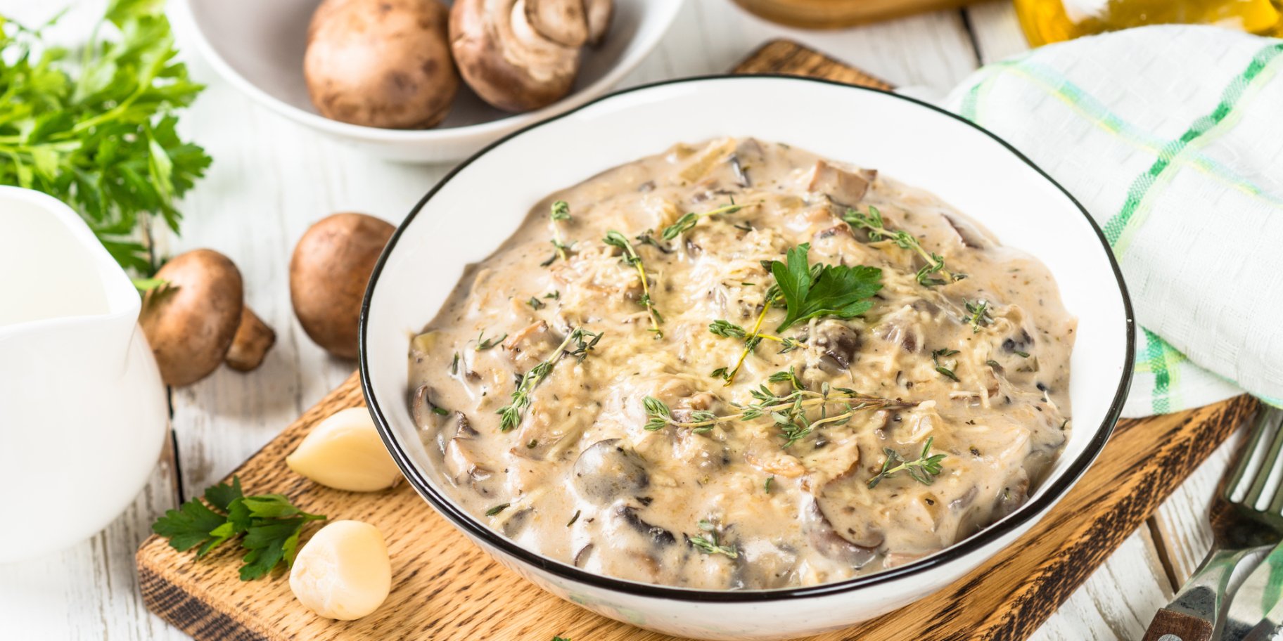 Гриби у вершковому соусі