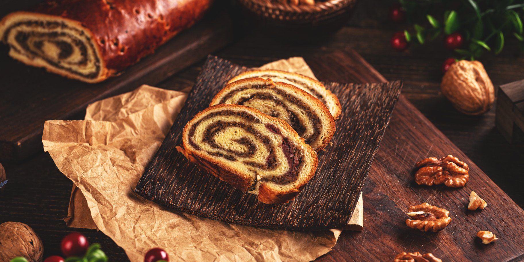 Закарпатський баник з горіхами